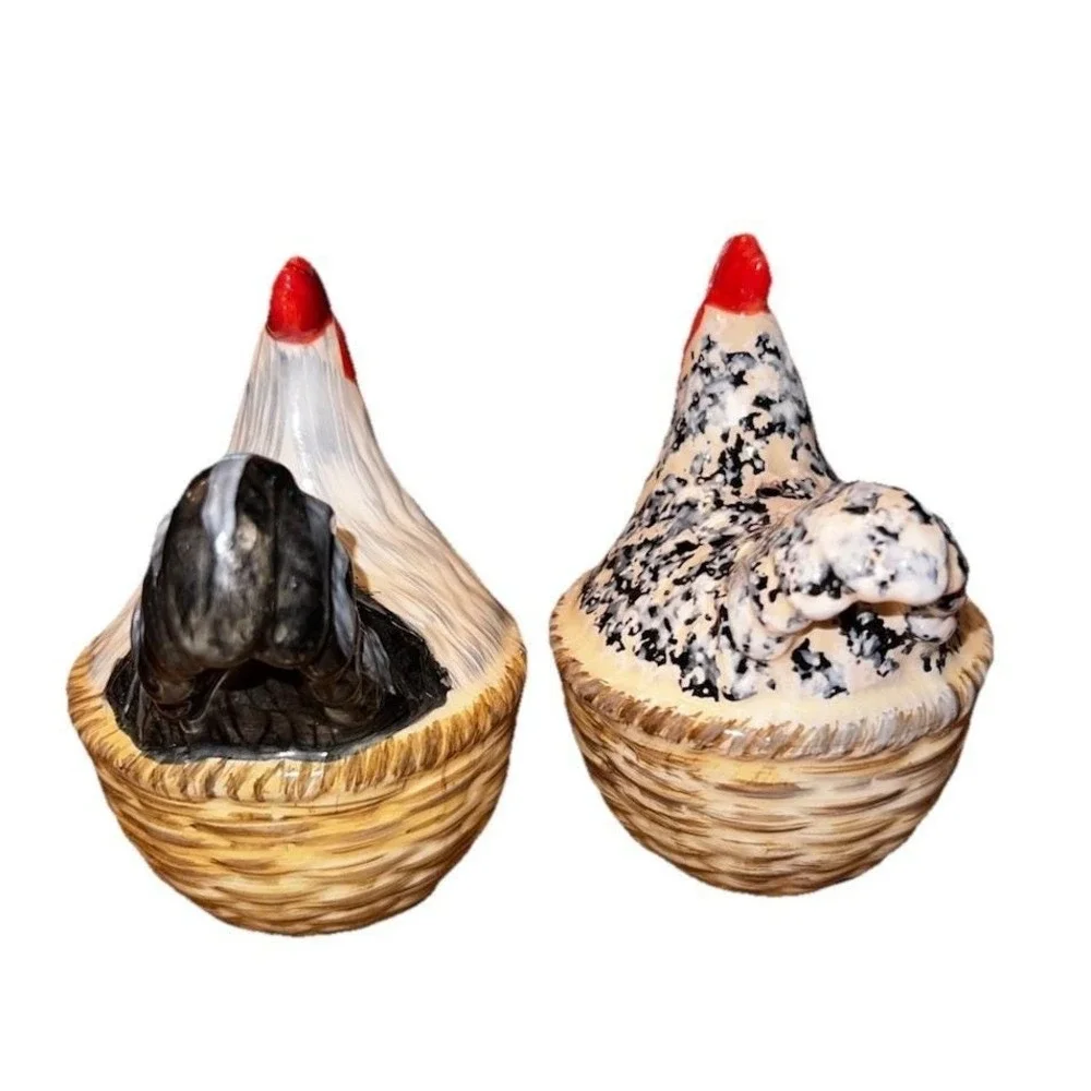 Vintage Rooster Chicken Salt Pepper Shakers Ceramic Basket Cottagecore Country